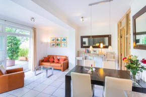 strandnahe und moderne FeWo mit Terrasse, Villa Ravensberg, Binz, Binz